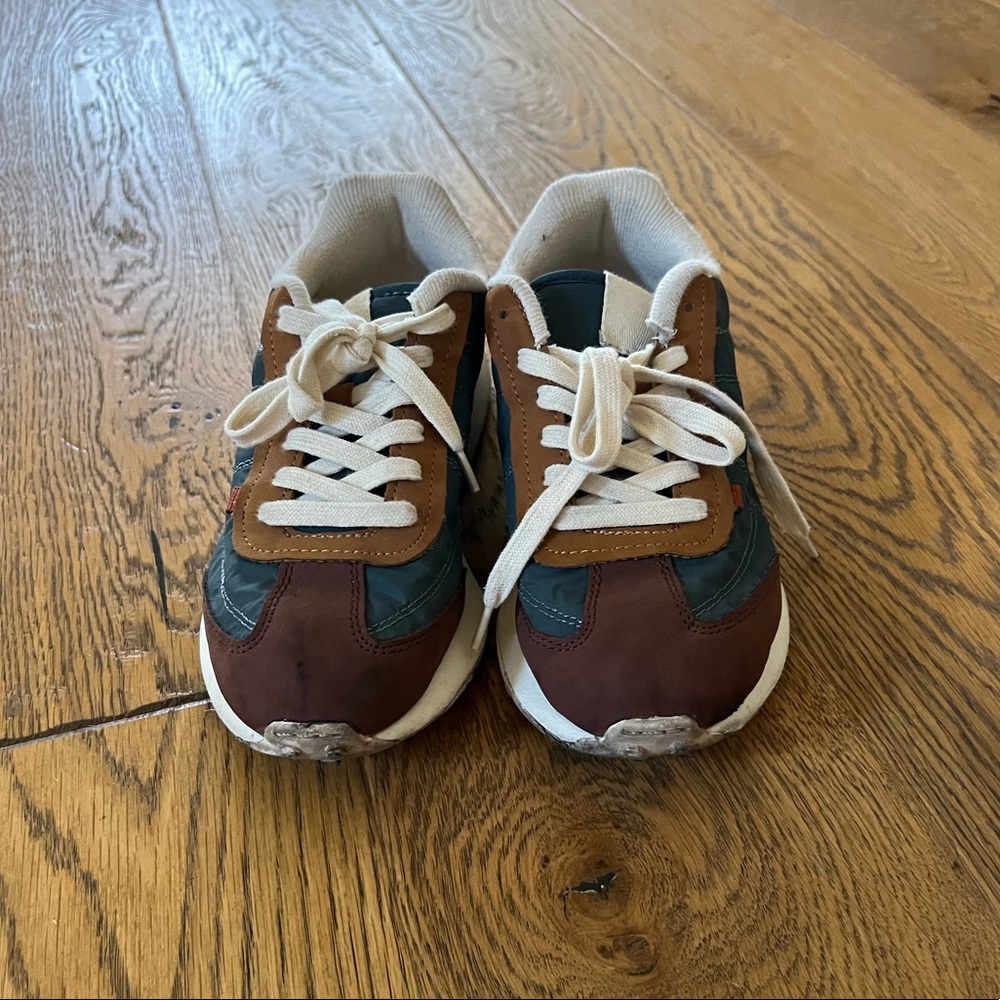 Zara Kid’s Sneaker